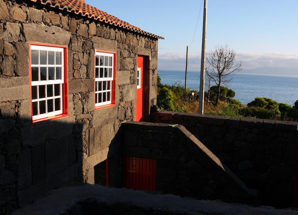 Casas Das Portas Do Mar E Das Portas Do Sol São Roque do Pico Zimmer foto